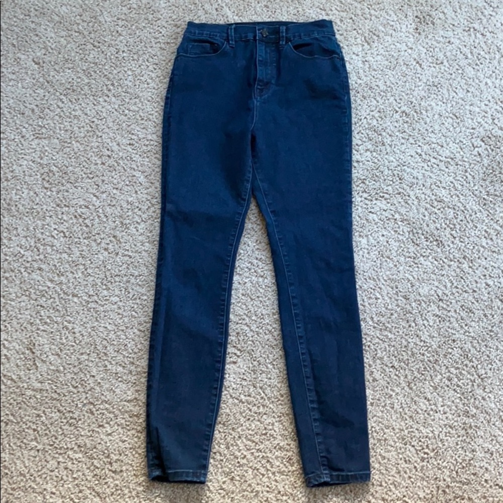 High waisted jeans